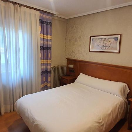 Hotel Gomar San Martin de Moncayo ภายนอก รูปภาพ